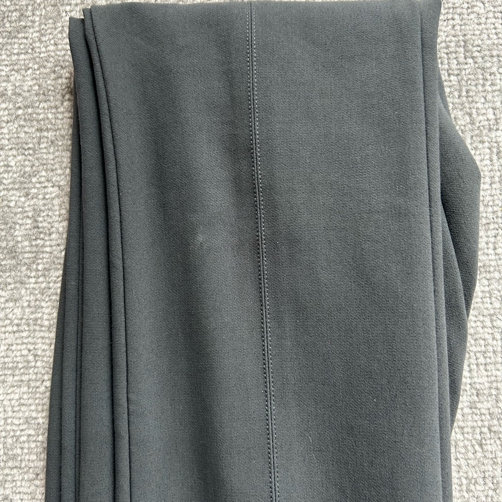 NWOT Vince Bobbi High-Rise Stitch-Seam Ponte Dark Grey Legging Pants, Size XS - Picture 16 of 16